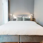 City-Studio Im Innenhof Mit Boxspring-Bett Und Community-Raum