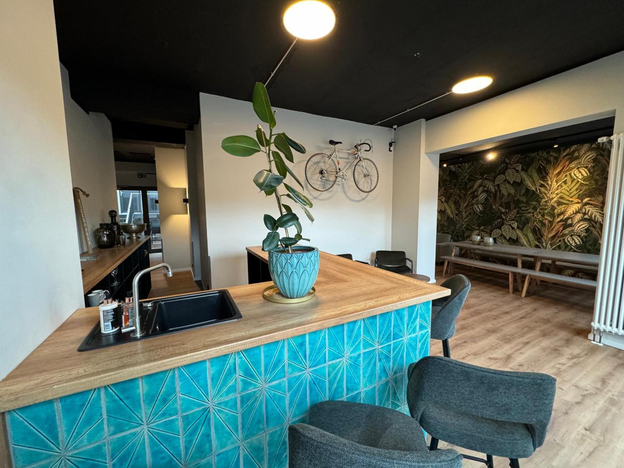 City-studio Im Innenhof Mit Boxspring-bett Und Community-raum Appartement *